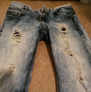 Ripped light blue Jean's